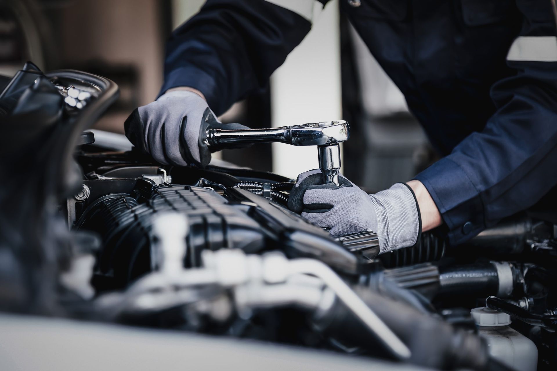 7 Full Car Servicing Tips to Extend Your Vehicle’s Lifespan